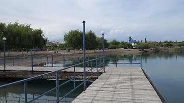 комнаты иссык: Коттедж, Кызыл-Суу, Барбекю, Баскетбольная площадка, Бассейн — 2