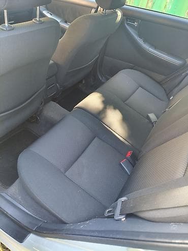 Транспорт: Toyota Corolla: 2006 г., 1.6 л, Автомат, Бензин, Хэтчбэк — 7