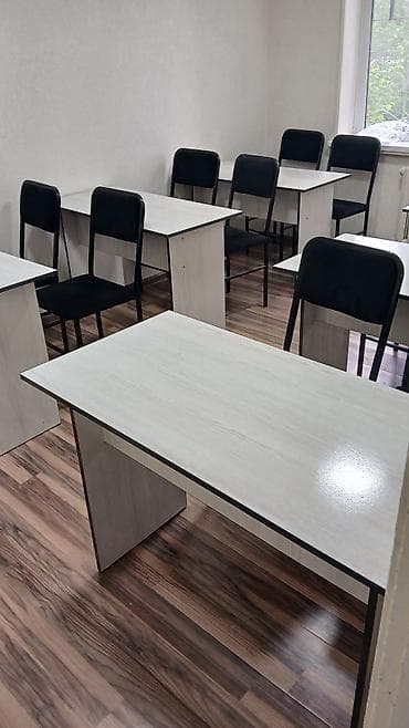 Аренда 15000 с каждая ( 3 комнаты около 18 квадратов,вторая