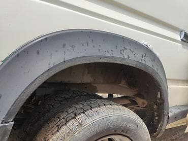 авто ижара: Жеңил жүк ташуучу унаа, Mercedes-Benz, Стандарт, 3 т, Колдонулган — 3