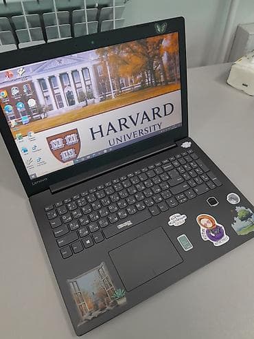 Ноутбук Lenovo (серия IdeaPad) с экраном и полноразмерной