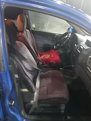 Mitsubishi Space Star: 1999 г.