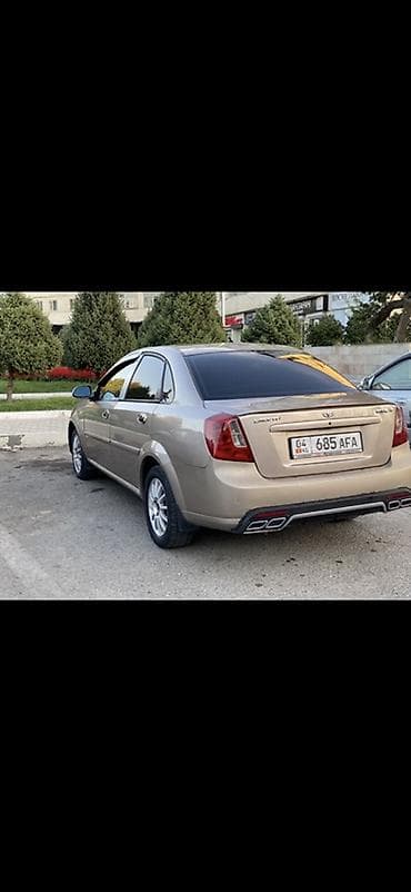 Унаа: Daewoo Lacetti: 2003 г., 1.6 л, Кол менен иштөөчү, Бензин, Седан — 5