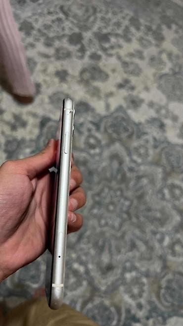 IPhone 11, Белый