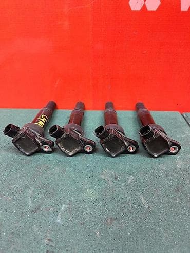 Автохимия: Катушка зажигания Hyundai 2016 г., Б/у, Оригинал — 2