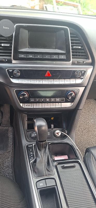 хундай старекс 1: Hyundai Sonata: 2021 г., 0.2 - engine capacity л, Автомат, Бензин, Седан — 4