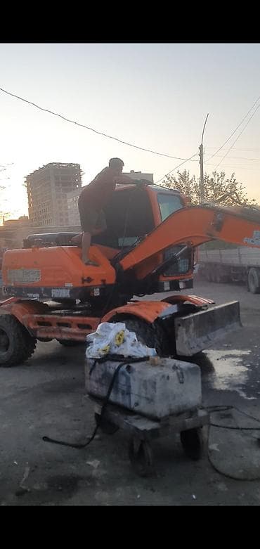 экскаватор 145: Экскаватор, Колесный — 2