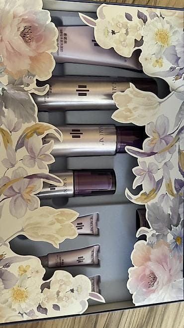 вектор: Подарочный набор для ухода за кожей SEALUXE Bifid Yeast Skin Care Gift — 3