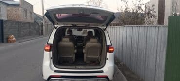 авто из кореи в наличии в бишкеке: Kia Carnival: 2017 г., 2.2 л, Автомат, Дизель, Минивэн — 4