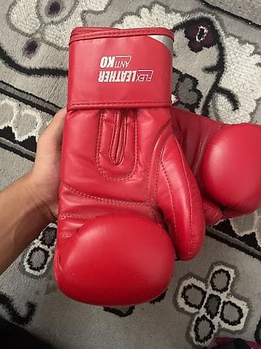 Боксерские перчатки Clinch Flex Leather Anti KO, красные. - Материал — 2