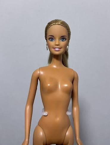Игрушки: Барби / Barbie -> Продаются 2 куклы барби 2004 года. Цена за одну — 6