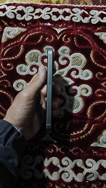 продаю наушники на айфон: IPhone 15 Pro, Б/у, 256 ГБ, Desert Titanium, Чехол, 83 % — 8