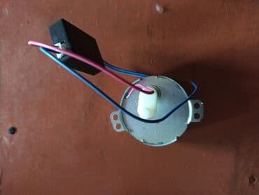 связи с переездом: Продается запчасти для инкубатора терморегулятор, моторчик,блок — 6