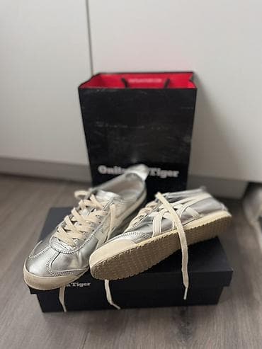 Кроссовки Onitsuka Tiger Mexico 66 - Модель: Mexico 66 - Цвет