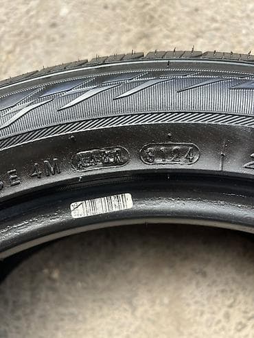 pirelli p zero: Комплект из 4 летних шин для легкового авто/SUV. - Размер: 215 50 17 — 8