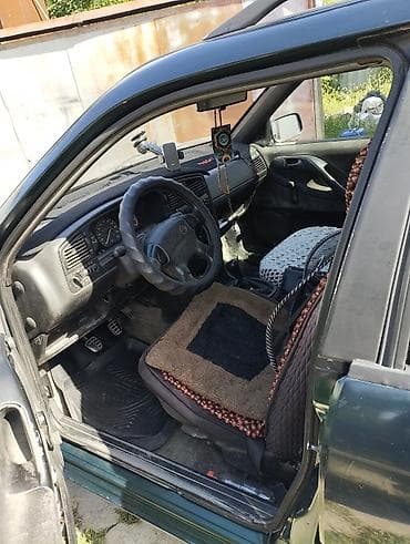 id 4: Volkswagen Passat Variant: 1996 г., 1.8 л, Ручные, Бензин, Минивэн — 8