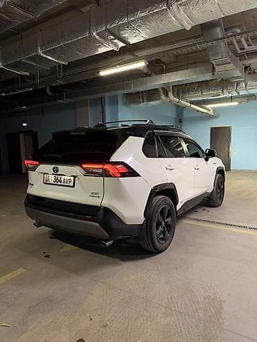 Транспорт: Toyota RAV4: 2020 г., Гибрид, Кроссовер — 4