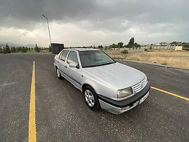 forester sg9: Volkswagen Vento: 1993 г., 1.8 л, Механика, Седан — 4