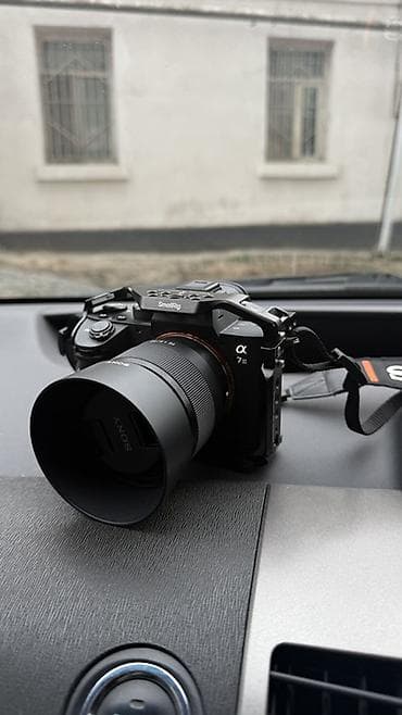 ipad air 3: Беззеркальная камера Sony Alpha a7 III (ILCE-7M3) - Полноформатный — 1