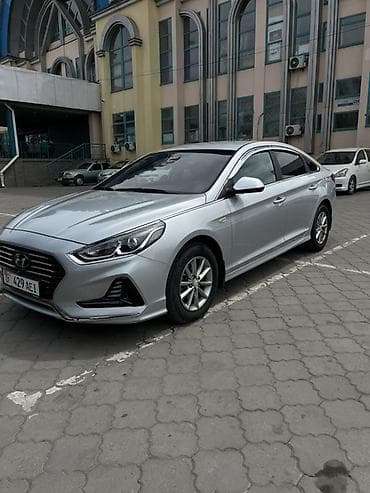 Hyundai Sonata: 2019 г., 2 л, Автомат, Газ, Седан — 2