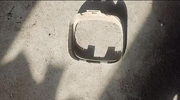 bmw e34 2 8: Центральная консоль Subaru — 1