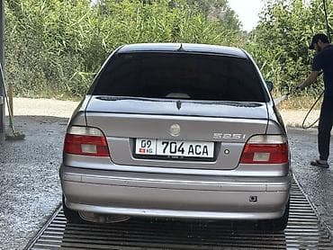 bwb e34: BMW 525: 2001 г., 2.5 л, Механика, Бензин, Седан — 2
