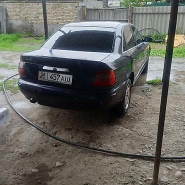 трактор 82 1: Audi A4: 1997 г., 1.8 л, Автомат, Бензин, Седан — 5