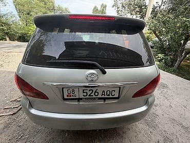 Toyota Avensis Verso: 2002 г., 2 л, Механика, Бензин, Минивэн — 7