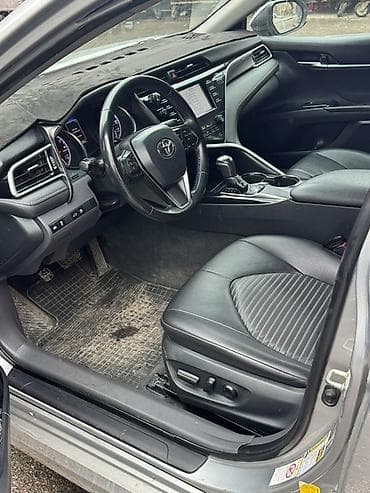jac j7: Toyota Camry: 2018 г., 2.5 л, Типтроник, Бензин, Седан — 4