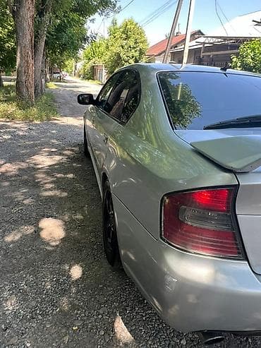 Subaru Legacy: 2004 г., 2 л, Автомат, Бензин, Седан — 4