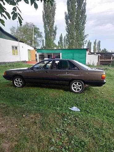 bvd e2: Audi 100: 1984 г., 2 л, Механика, Бензин, Седан — 7