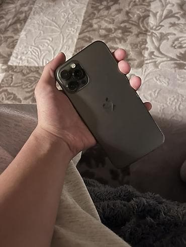 IPhone 12 Pro Max, Б/у, 128 ГБ, Графит, Чехол, 75 %