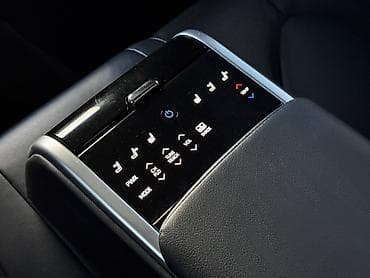 jac t8: Toyota Camry: 2018 г., 2.5 л, Автомат, Бензин, Седан — 9