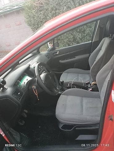 Унаа сатуу: Peugeot 307: 2001 г., 1.6 л, Кол менен иштөөчү, Бензин, Хетчбек — 5