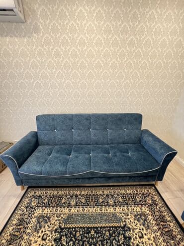 Продаю раскладной б/у диван с двумя креслами в отличном состоянии от
