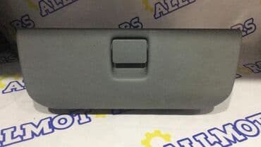 коробка опель вектра б: Mercedes-Benz ML 2002 год, бардачок — 1