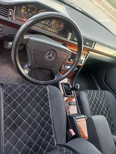 Продажа авто: Mercedes-Benz W124: 1995 г., 2.2 л, Механика, Бензин, Седан — 6