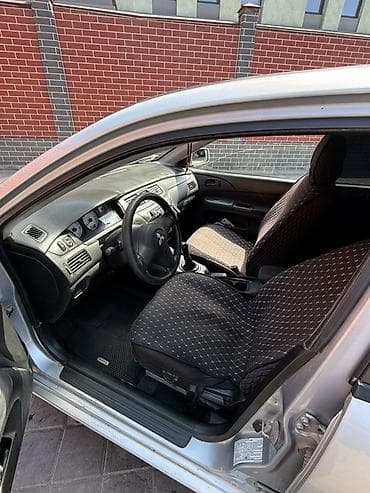 лансер 2004: Mitsubishi Lancer: 2006 г., 1.6 л, Механика, Бензин, Седан — 5