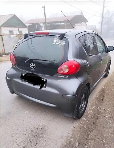 Транспорт: Toyota Aygo: 2008 г., 1.4 л, Механика, Дизель, Хэтчбэк — 5