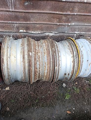 Автозапчасти: Без камерные диски для грузовых автомобилей - Тип — 1