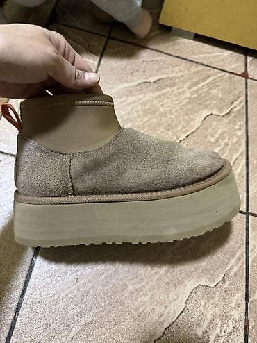 stan smith: Кроссовки, 39, Dolce & Gabbana, Б/у, цвет - Белый, Самовывоз, Платная доставка — 5