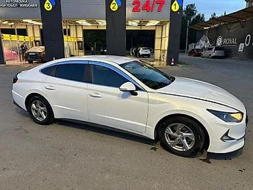 elantra 2019: Hyundai Sonata: 2019 г., 2 л, Автомат, Бензин, Седан — 8