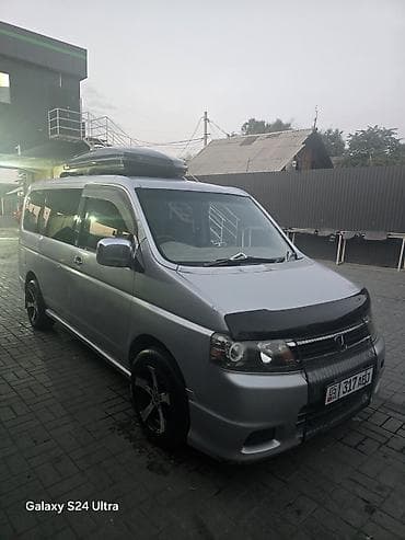 Honda Stepwgn: 2005 г., 2 л, Автомат, Газ, Минивэн