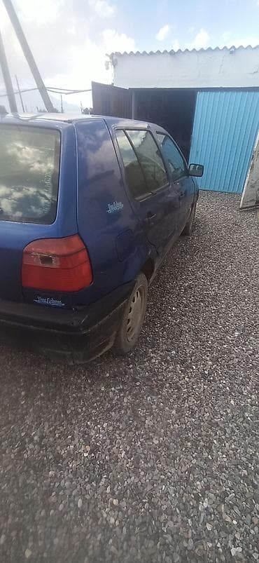 потолок на гольф: Volkswagen Golf: 1993 г., 1.4 л, Механика, Бензин, Хэтчбэк — 4
