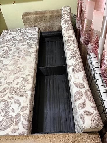 Прямые диваны: Прямой диван, Б/у — 3