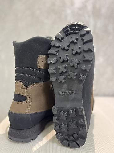 сапоги для охоты: Горные/охотничьи ботинки Kenetrek Mountain Extreme 420-1000 - Размер — 5