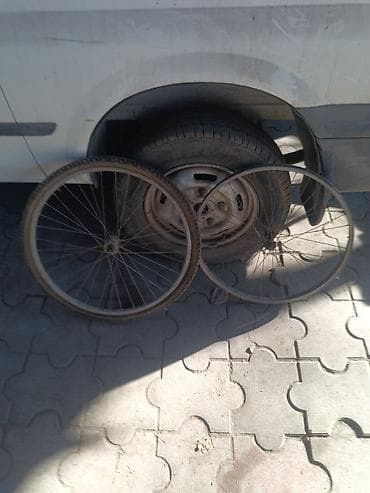 bmx колесо: Продаю колеса 26 размера по 300 сом отдам без камеры и покрышки — 2