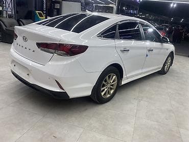 Продажа авто: Hyundai Sonata: 2019 г., 2 л, Автомат, Газ, Седан — 5