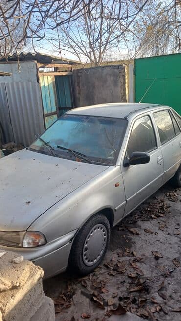 набор ключей для автомобиля цена: Daewoo Nexia: 2000 г., Механика, Седан — 4