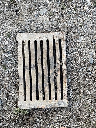 сувенирные магниты: В г.Каракол продаются чугунные элементы для дровяной печи/буржуйки и — 4